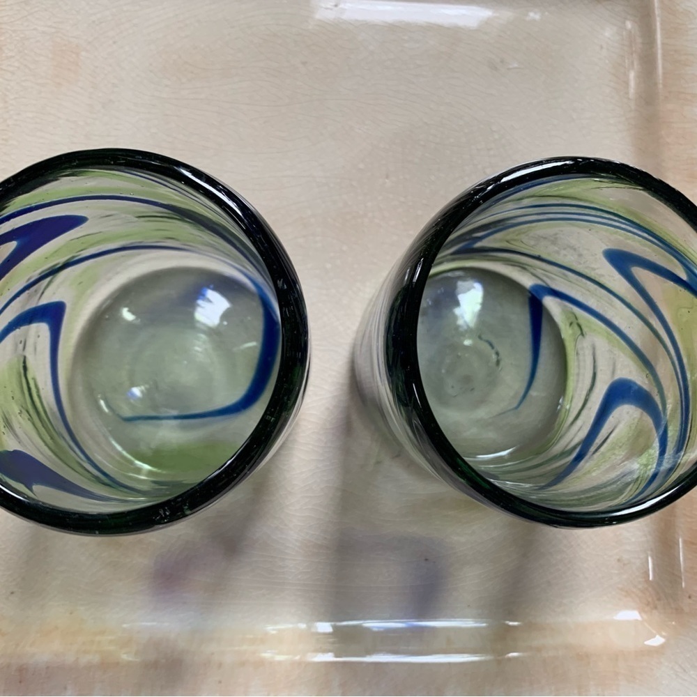 Vintage Hand Blown Glasses Set of 2 - Picture 2 of 3